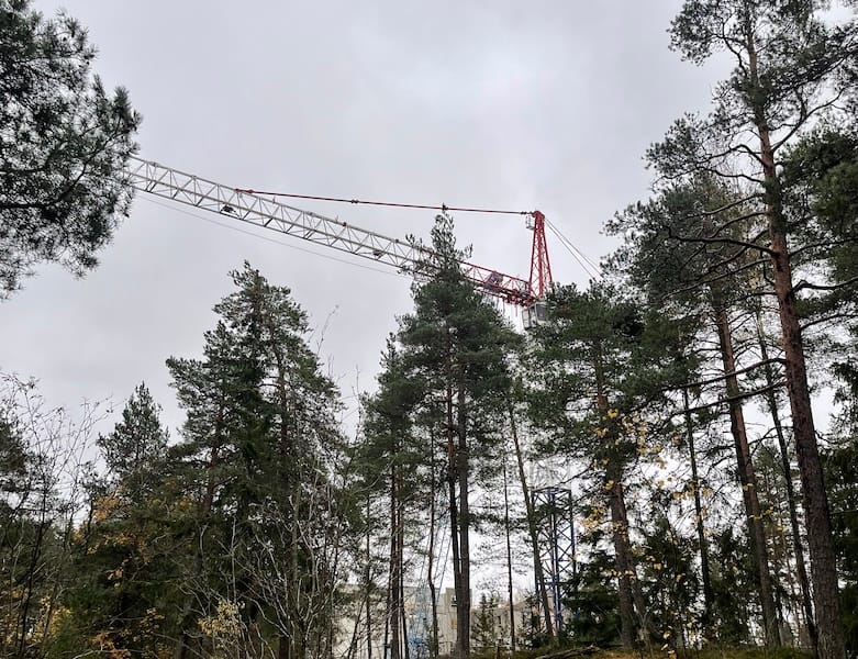 Parhaat radiopuhelimet nostotyöhön (2026) – Suositukset rakennustyömaille